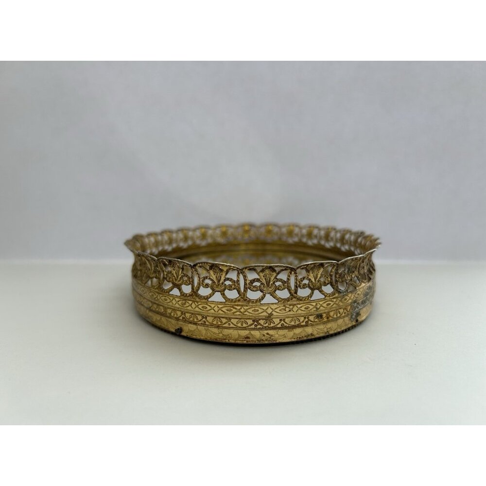 Vintage Oval Filigree Dresser Vanity Mirror Hollywood Regency 7 1/4 inX5 1/2 in - Picture 3 of 8